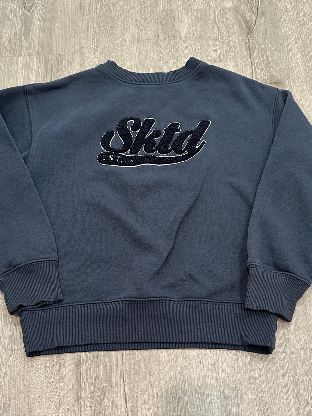 Zara Sktd navy blue sweatshirt with varsity-style logo Youth 9/10